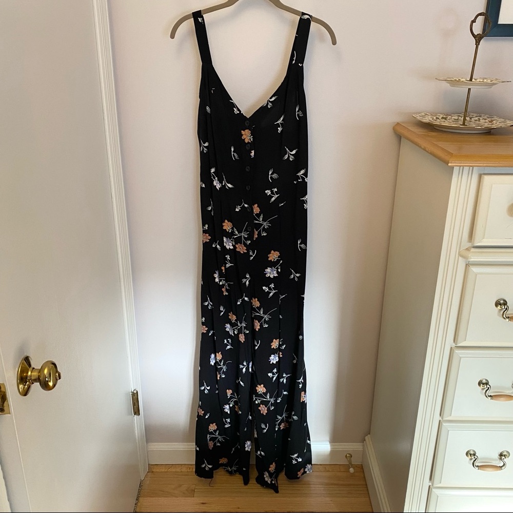 Trendy Floral Jumpsuit with adjustable strap